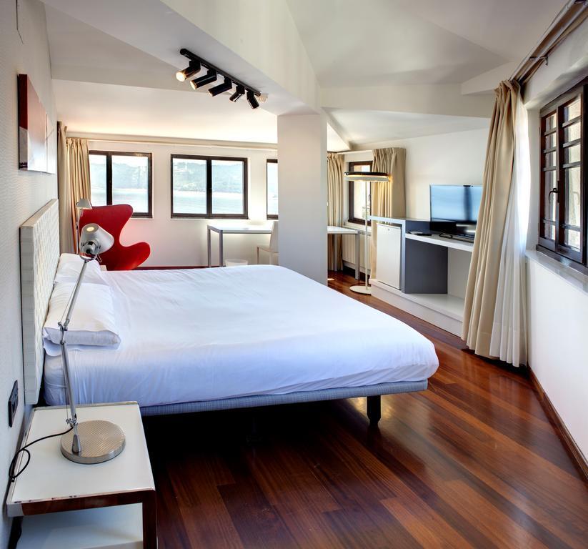 Hotel Lastres Miramar Стая снимка